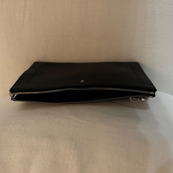 MONT BLANC MAN’S CLUTCH - Picture 3 of 3